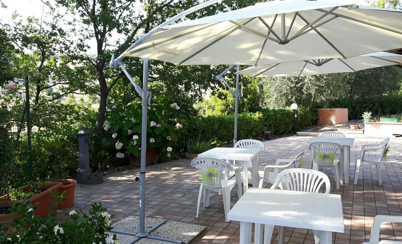 La Casa In Campagna Bed & Breakfast Cossignano Exterior foto