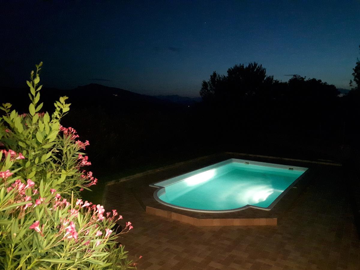 La Casa In Campagna Bed & Breakfast Cossignano Exterior foto