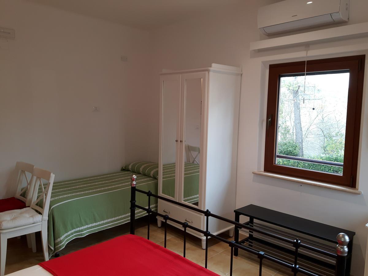 La Casa In Campagna Bed & Breakfast Cossignano Exterior foto