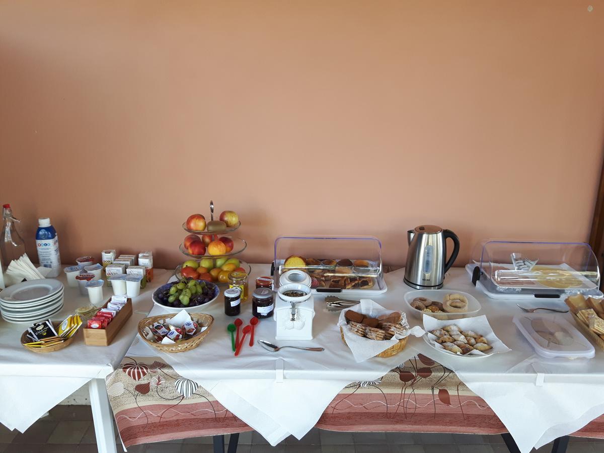 La Casa In Campagna Bed & Breakfast Cossignano Exterior foto